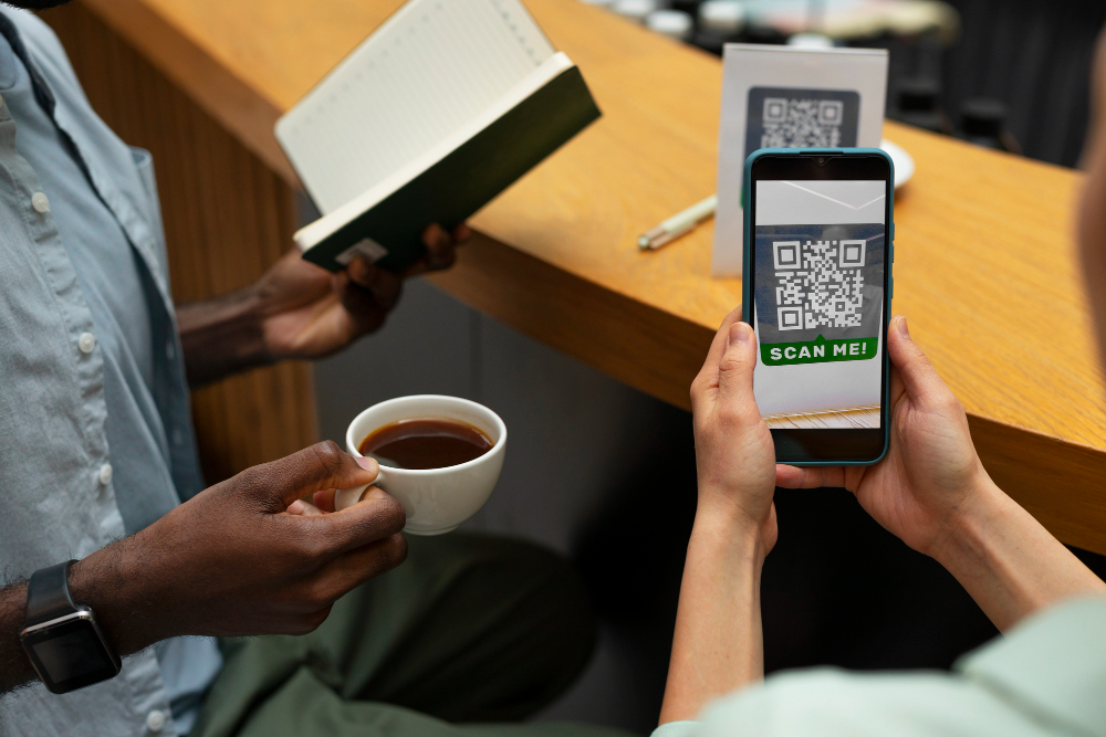 QR Code Menu vs NFC Card: Which Technology Should Your Restaurant Choose?
